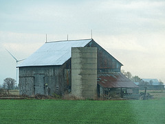So many old barns between Toronto and Pt Pelee