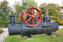 Alte stationäre Dampfmaschine