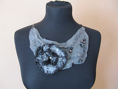 grey-black necklace