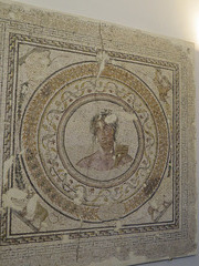Lapidarium de Split : mosaïque à Apollon.