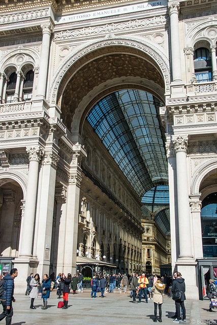 Galleria Vittorio Emanuele II  - Mailand (© Buelipix)
