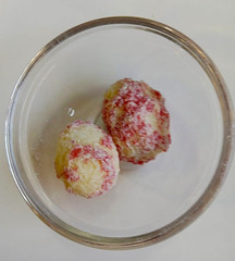 Almonds manufactured at Fabergé eggs style
