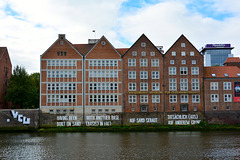 Bremen 2015 – Houses on the bank of the Weser
