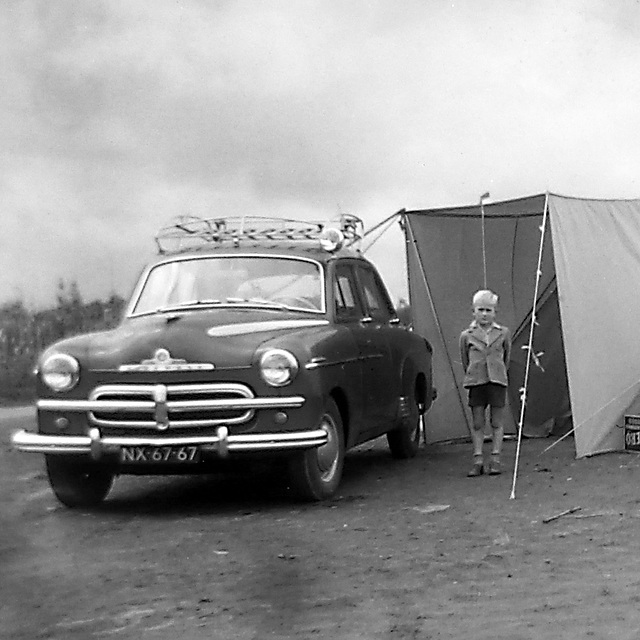 Naast de Vauxhall (1957)