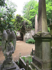 highgate west cemetery. london