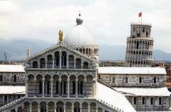 Der Dom von Pisa, mit dem Weltbekannten schiefen Turm 2001