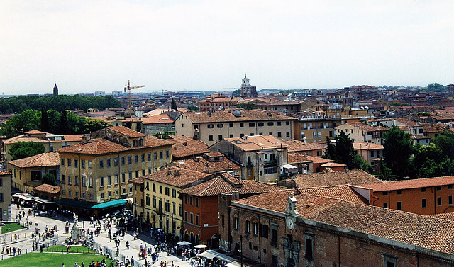 Über den Dächern von Pisa 2001