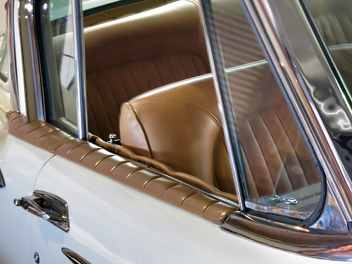 1958 Packard Hawk upholstery (0163)