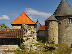 Burg Herzberg, Burgkapelle und Gerichtsturm