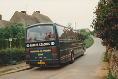 Barry's Coaches CIL 3526 at Burdrop - 4 Jun 1993