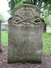 st margaret's church, barking, essex (8) skull and bones on a c18 gravestone