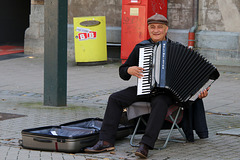The street musician (Explored)