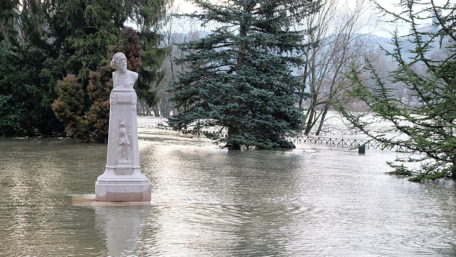 BESANCON: 2018.01.07 Innondation du Doubs due à la tempète Eleanor34