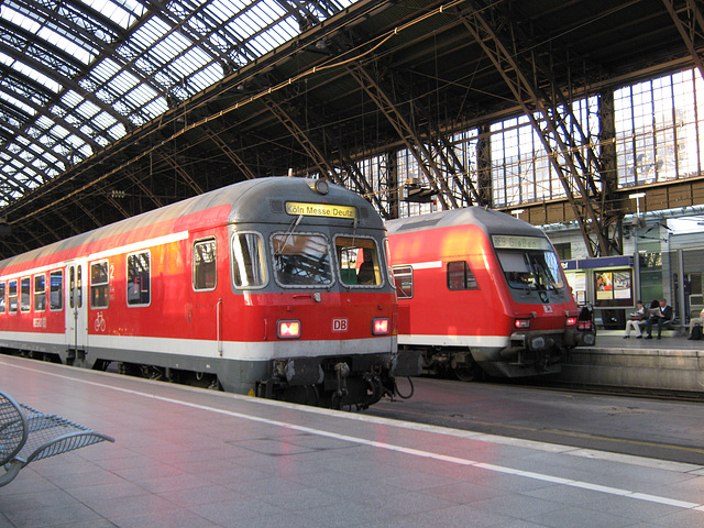 Pch - Koln, two trains