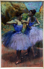 Danseuses mauves d'Edgar Degas . Musée d'Aix-les-Bains .