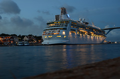 Cruise ship in Willemstad