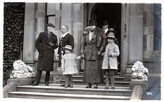 Foston Hall, Derbyshire, Hunt meet 29th November, 1920