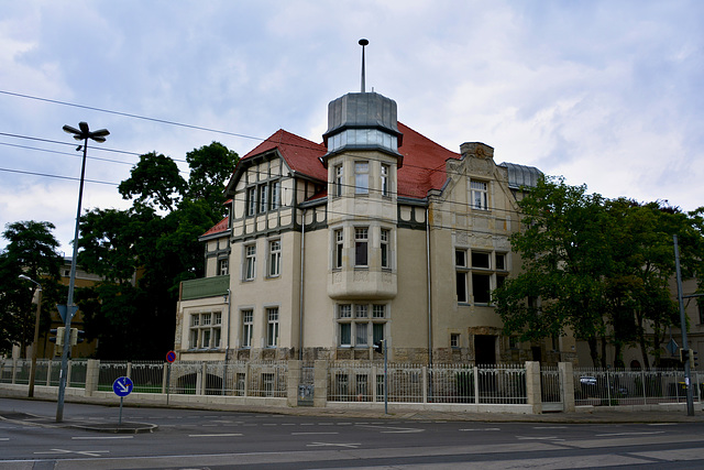 Leipzig 2017 – Building on corner of Karl-Heine-Straße and Erich-Zeigner-Allee