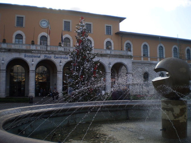 Fountain and Christmas tree.