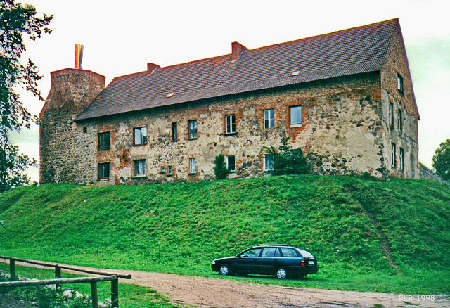 Wesenberg, Burg 1998