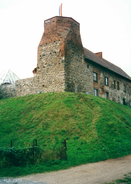 Wesenberg, Burgturm 1998