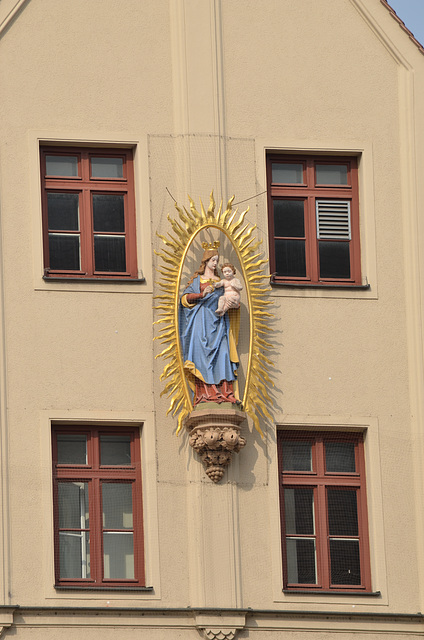 München, Neuhäuser Straße