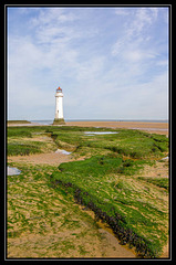 Wide angle view of the Perch Rock Lighthouse (1)