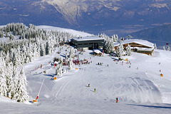 Skiing Paradise