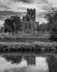 Paisley Abbey and the White Cart Water