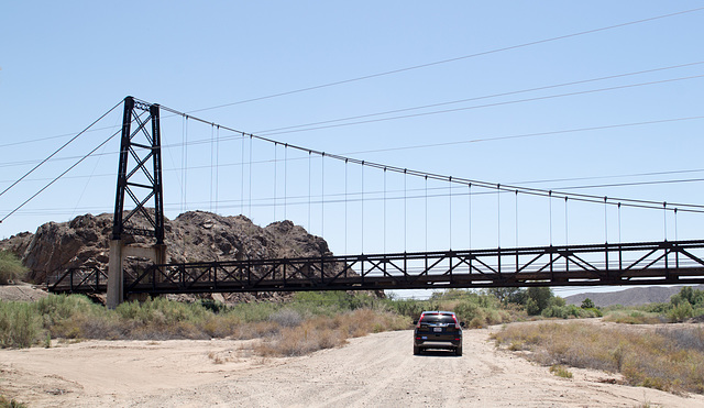 Yuma McPhaul suspension bridge (#0853)