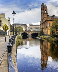 Paisley Town Hall and the White Cart Water