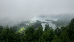 Blick vom Vista do Rei auf den Lagoa das Sete Cidades (© Buelipix)