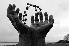 Molecule Hands sculpture