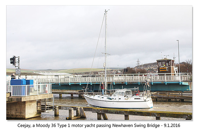 Cee Jay passes Newhaven Swing Bridge - 9.1.2016