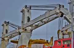 Heavy Lift Cranes