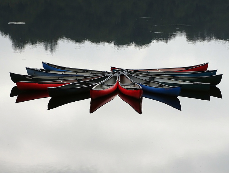Lake Vyrnwy canoes