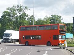 DSCF7576 Mulleys bus at Barton Mills - 9 Jun 2017