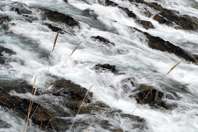 Banff, Water flowing