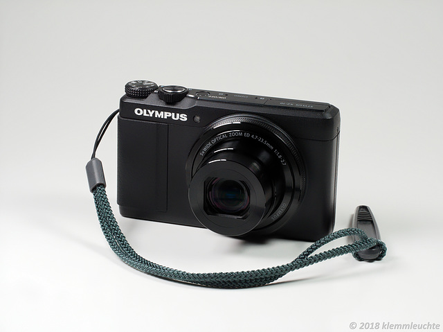 Olympus Stylus XZ10