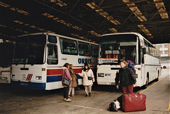Polish coaches in Victoria Coach Station, London – 26 Jan 1996 (296-21)