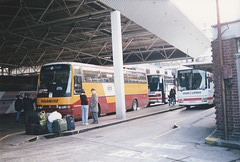 Eurolines services in Victoria Coach Station, London – 29 Nov 1997 (378-05)