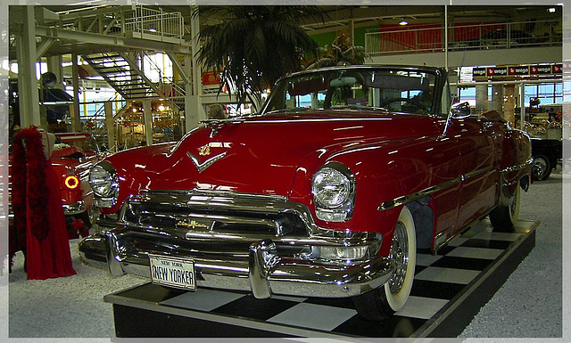 Chrysler New Yorker De Luxe Convertible V8 (1954)