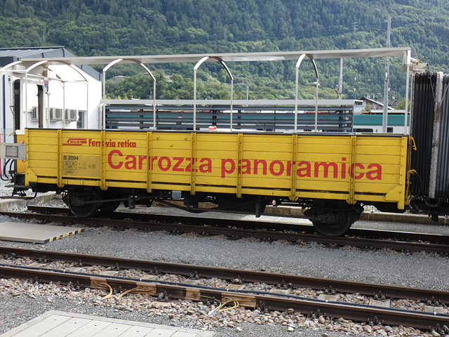 Titano- Bernina Express Panoramic Carriage
