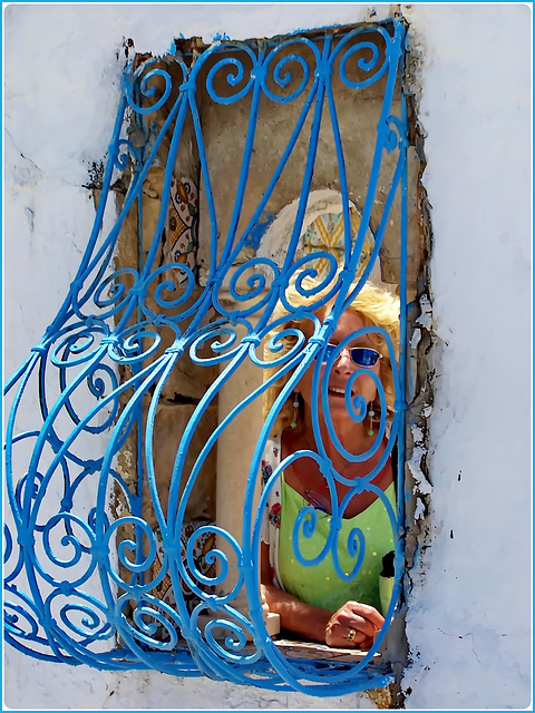 Tunisi : La tipica finestra tunisina