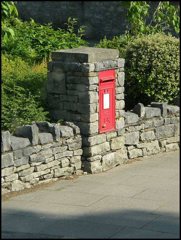 Kendal wall box