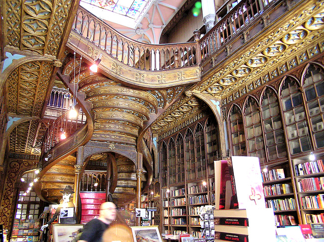 Buchhandlung Lello in Porto (Foto 4)