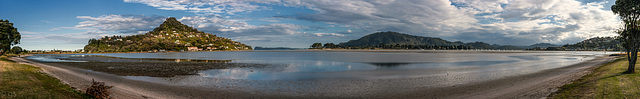 Tairua Panorama (2x PiP) - please view large!