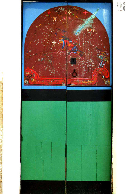 Kunstprojekt in Peschici - Alte Türen neu gestaltet/Scan von 1986