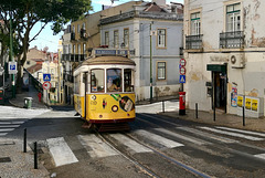 Lisbon 2018 – Eléctrico 578 on the Rua da Voz Operário