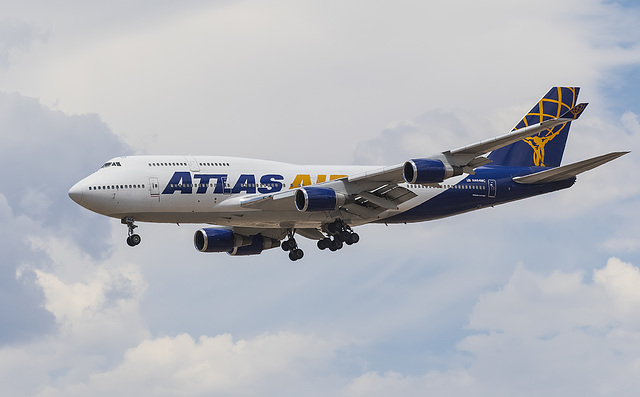 Atlas Air Boeing 747 N464MC